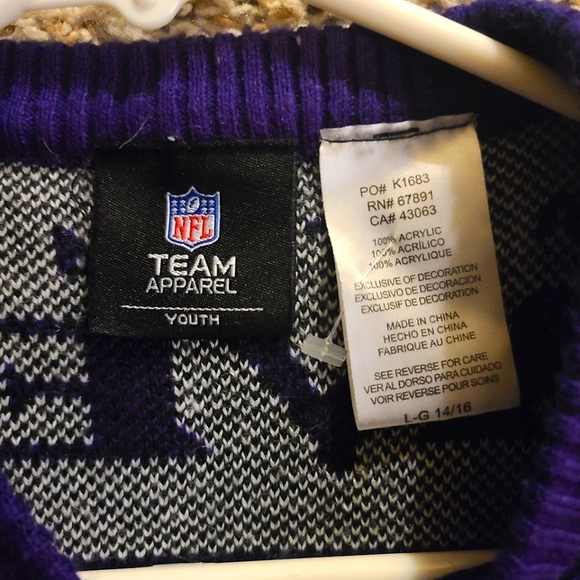NFL Baltimore Ravens Christmas Sweater black/Purple Youth Size Large (14-16) - Picture 4 of 6